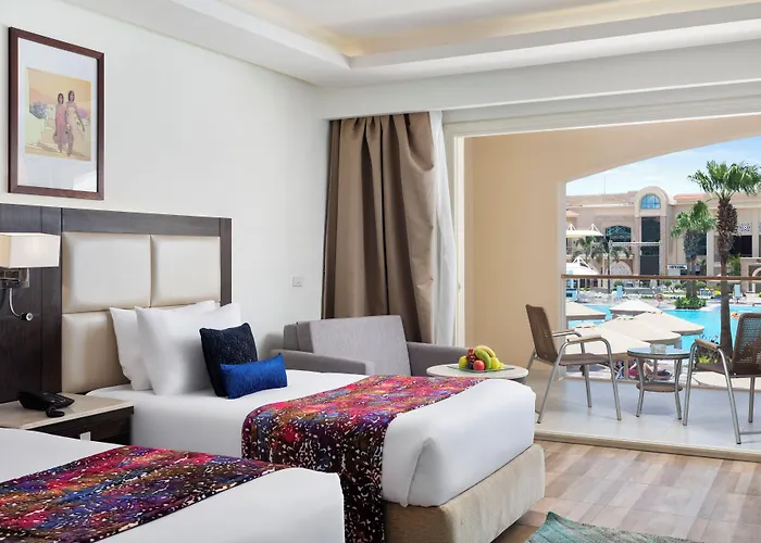 Resort Pickalbatros White - 5*